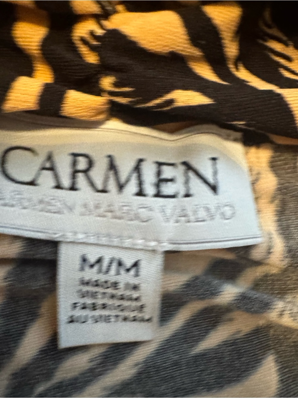 Carmen Marc Valvo Women's Short Sleeve Blouse Tiger Print Medium - Picture 8 of 10